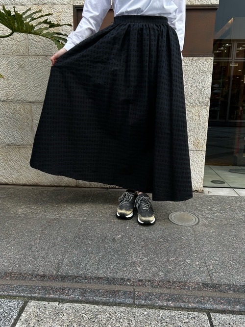 【超特価‼️】MSGM エムエスジーエム バンブー柄フリンジスカート 40 MSGM エムエスジーエム 綿 フレアスカート BLACK/KHAKI