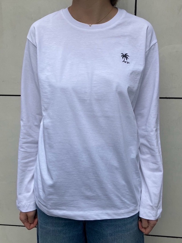 NO21 ヌメロヴェントゥーノ 　ヤシの木＊ロゴ刺繍　ロングＴシャツ　ＷＨＩＴＥ/BLACK　24P-F071-6328