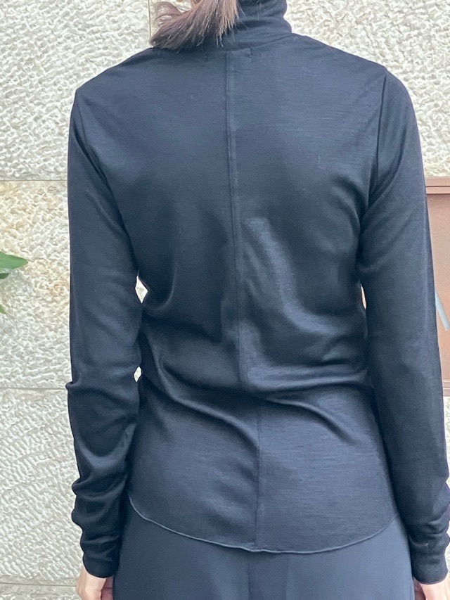 near.nippn ニア―ニッポン 932-2526 ウ-ル フライス ハイネック トップス レッド / チャコールグレー / ブラック