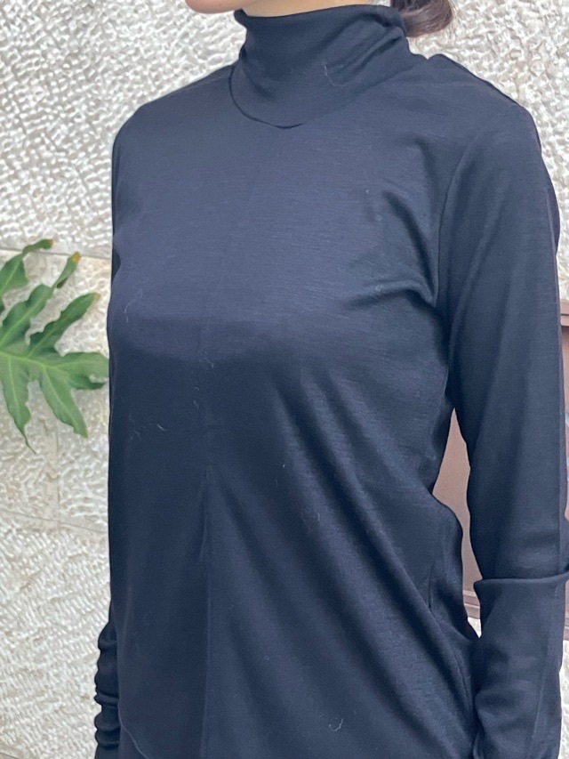 near.nippn ニア―ニッポン 932-2526 ウ-ル フライス ハイネック トップス レッド / チャコールグレー / ブラック