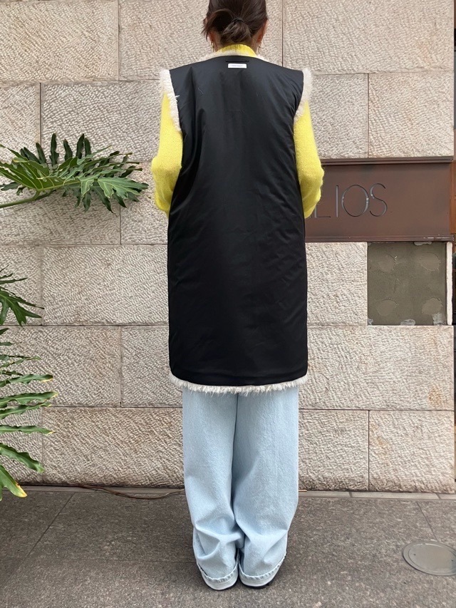 near.nippn ニア―ニッポン 933-2526 リバーシブルファ-ジレ ホワイト/ブラック