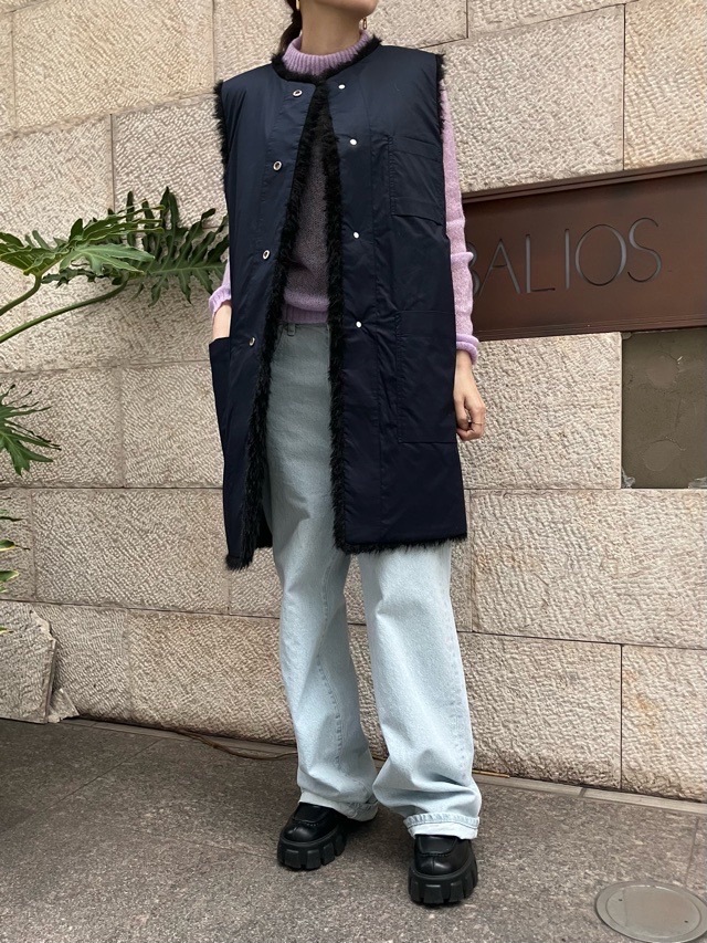 near.nippn ニア―ニッポン 933-2526 リバーシブルファ-ジレ ホワイト/ブラック