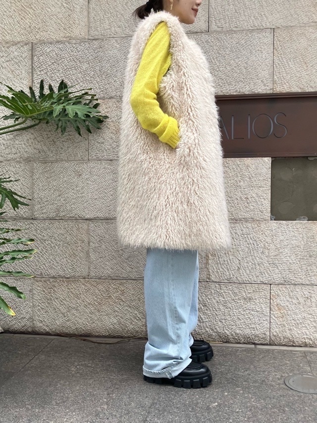 near.nippn ニア―ニッポン 933-2526 リバーシブルファ-ジレ ホワイト/ブラック