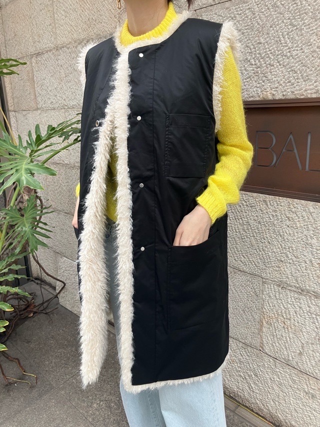 near.nippn ニア―ニッポン 933-2526 リバーシブルファ-ジレ ホワイト/ブラック