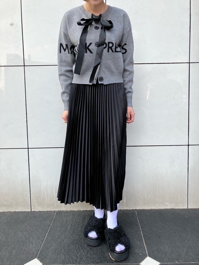 MAISON MAVERICK PRESENTS サテン プリーツスカート MM5042 BR/BL/SV