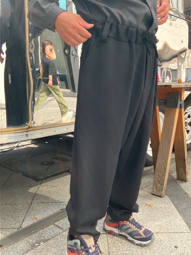 White Mountaineering サルエルパンツ　ホワイトマウンテニアリング　BK2573406  BLACK