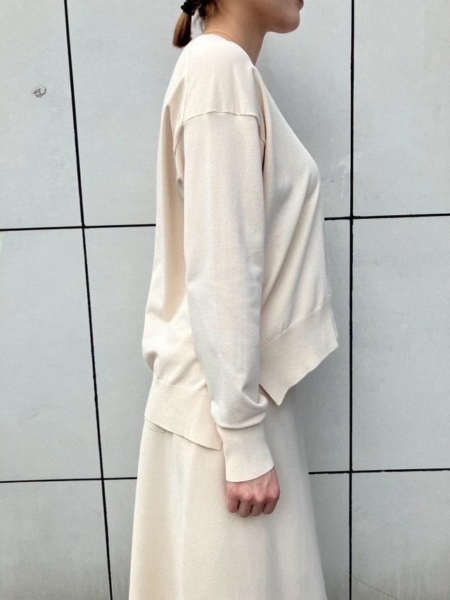 BEATING HEART ビーティングハート 　クルーネック サイドスリット プルオーバー　CRM/BK BK004K2