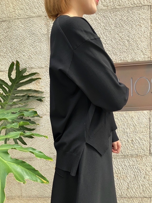 BEATING HEART ビーティングハート 　クルーネック サイドスリット プルオーバー　CRM/BK BK004K2