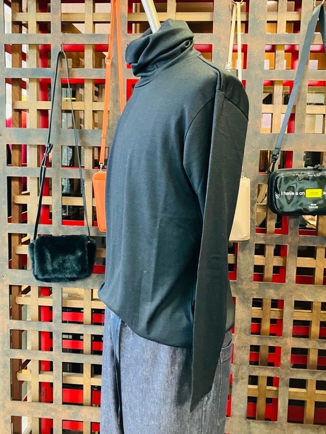 RAINMAKER KYOTO  レインメーカ京都　WASHABLE WOOL HIGHNECK プルオーバー　RM242-034　BLACK/OFF WHITE