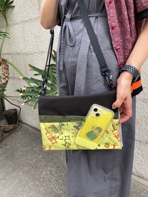 SILNA　MINACOLO　　両面使える　サコッシュ　　ＳＢ2510　YELLOW 　シルナ　ミナコロ