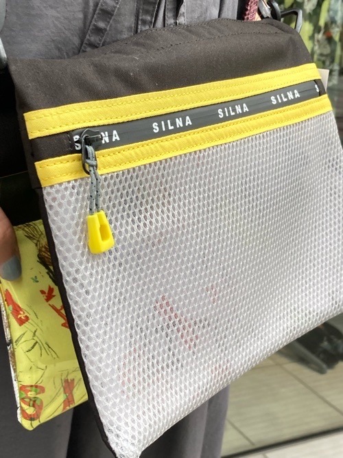 SILNA　MINACOLO　　両面使える　サコッシュ　　ＳＢ2510　YELLOW 　シルナ　ミナコロ