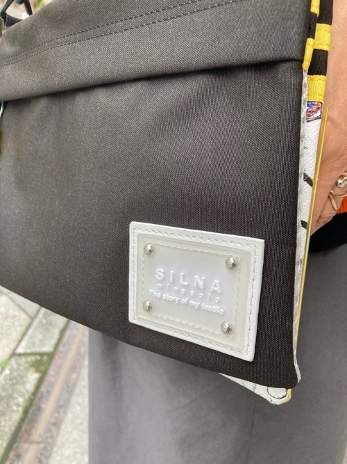 SILNA　MINACOLO　　両面使える　サコッシュ　　ＳＢ2510　YELLOW 　シルナ　ミナコロ