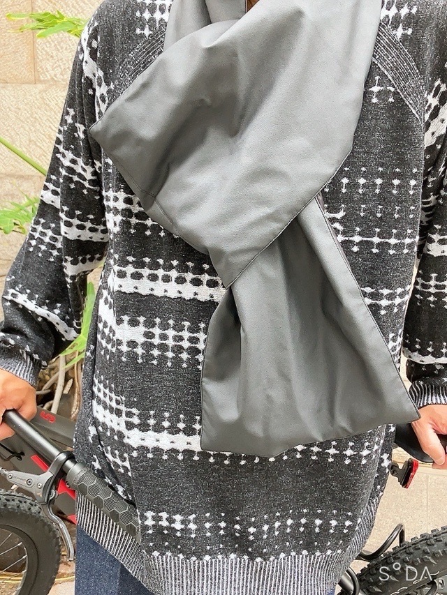 White Mountaineering　TAIONコラボレーションダウンマフラー　ホワイトマウンテニアリング　BK2573805  BLACK