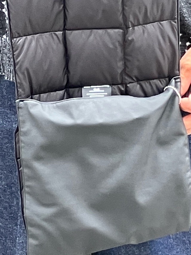 White Mountaineering　TAIONコラボレーションダウンマフラー　ホワイトマウンテニアリング　BK2573805  BLACK