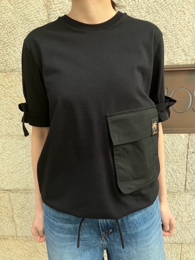 N°21　ヌメロヴェントゥーノ　BIGポケット付き Ｔシャツ 25SU-F021-4157  WHITE/BLACK