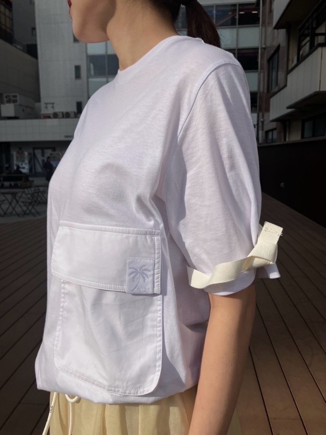 N°21　ヌメロヴェントゥーノ　BIGポケット付き Ｔシャツ 25SU-F021-4157  WHITE/BLACK