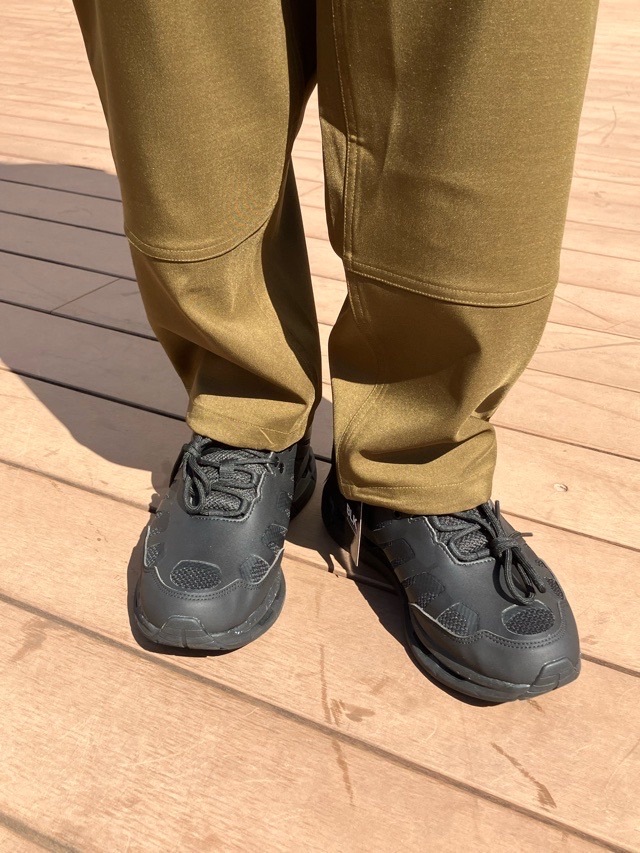 WhiteMountaineering　WM2671420　グリップスワニーコラボ 　　BROWN　ホワイトマウンテニアリング