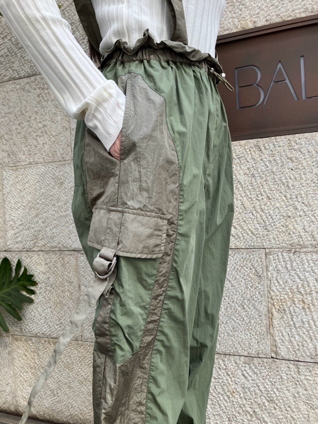 マルシャルテル　サスペンダー付きカーゴパンツ MARECHAL TERRE カーゴパンツ サスペンダー付きカーゴパンツ