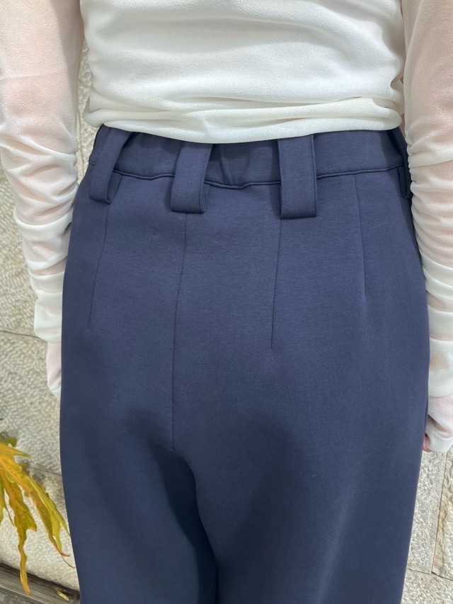 AKANE UTSUNOMIYA  アカネ ウツノミヤ  ウエストゴム仕様 段ボール素材 パンツ  WAO-FCT58-2012  NAVY / BROWN 