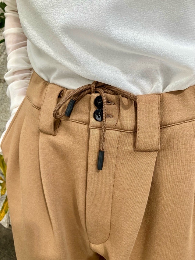 AKANE UTSUNOMIYA  アカネ ウツノミヤ  ウエストゴム仕様 段ボール素材 パンツ  WAO-FCT58-2012  NAVY / BROWN 