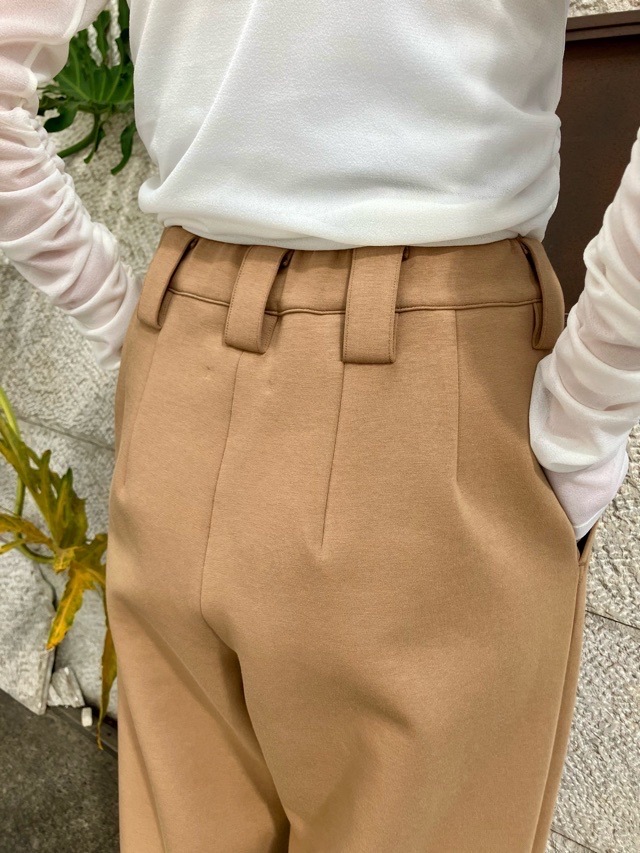 AKANE UTSUNOMIYA  アカネ ウツノミヤ  ウエストゴム仕様 段ボール素材 パンツ  WAO-FCT58-2012  NAVY / BROWN 