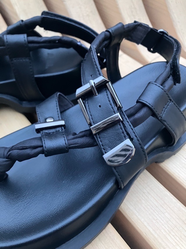 ALM.  厚底 トング ストラップサンダル  AL135  BLACK 　アルム