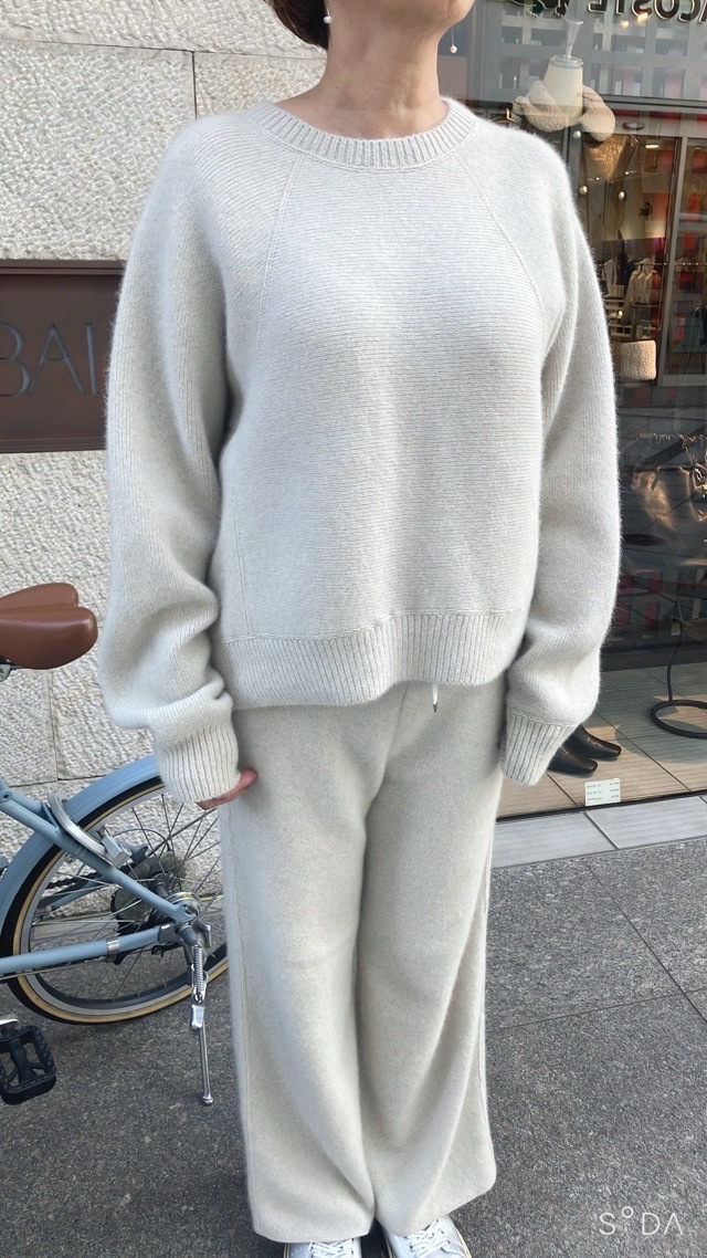 near.nippon ニア―ニッポン 獣毛強縮 ニット プルオーバー 828-2526 杢ミルク / 杢グレー