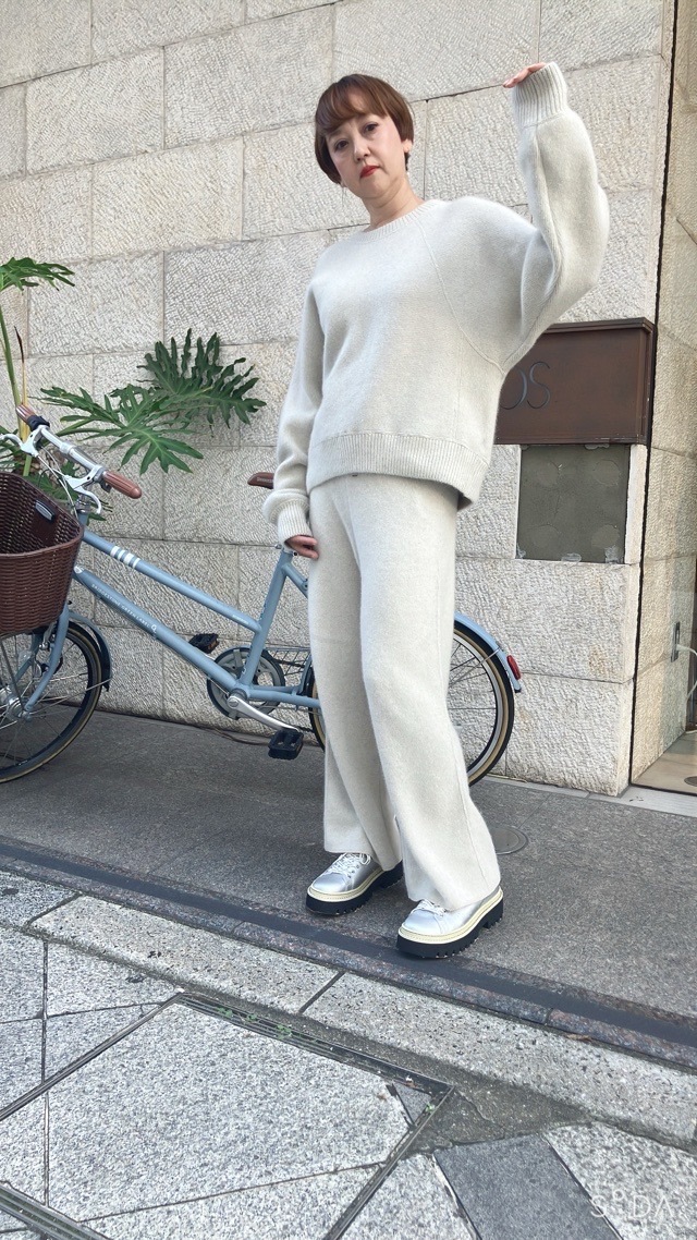 near.nippon ニア―ニッポン 獣毛強縮 ニット プルオーバー 828-2526 杢ミルク / 杢グレー