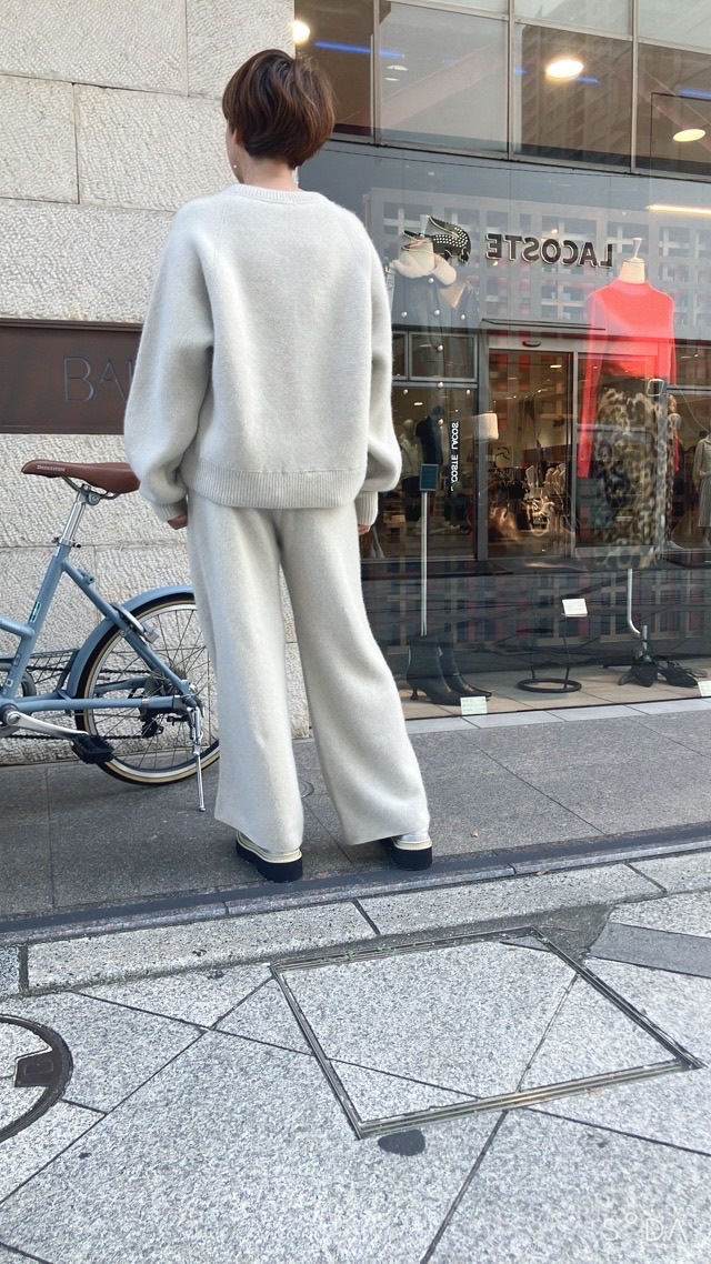 near.nippon ニア―ニッポン 獣毛強縮 ニット プルオーバー 828-2526 杢ミルク / 杢グレー