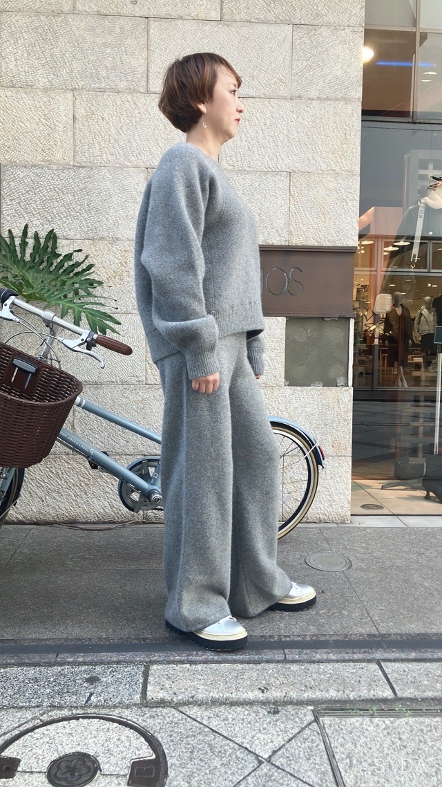 near.nippon ニア―ニッポン 獣毛強縮 ニット プルオーバー 828-2526 杢ミルク / 杢グレー