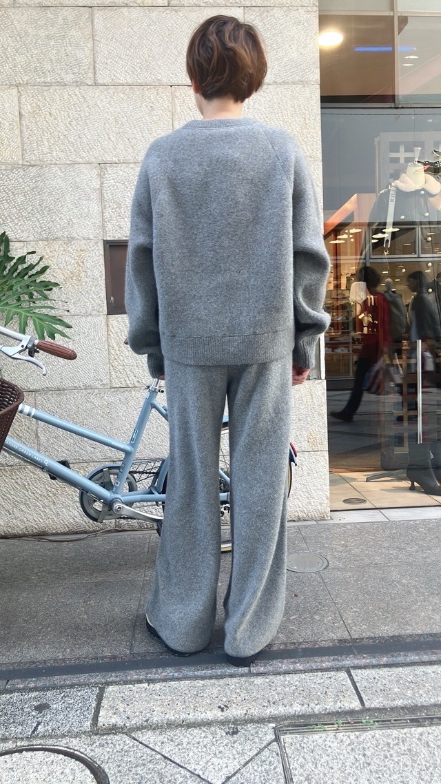 near.nippon ニア―ニッポン 獣毛強縮 ニット プルオーバー 828-2526 杢ミルク / 杢グレー