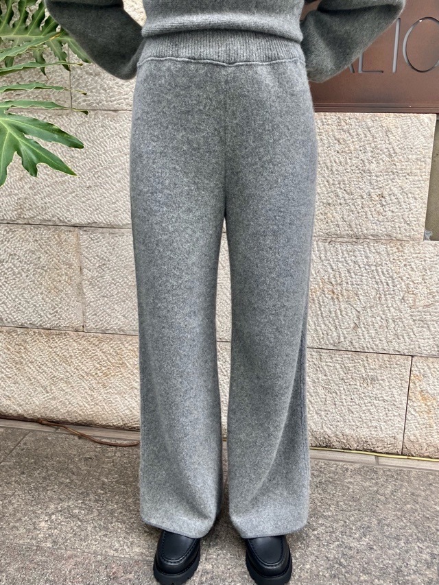 near.nippon ニア―ニッポン 829-2526 獣毛強縮 ニット フレア-パンツ 杢ミルク / 杢グレー