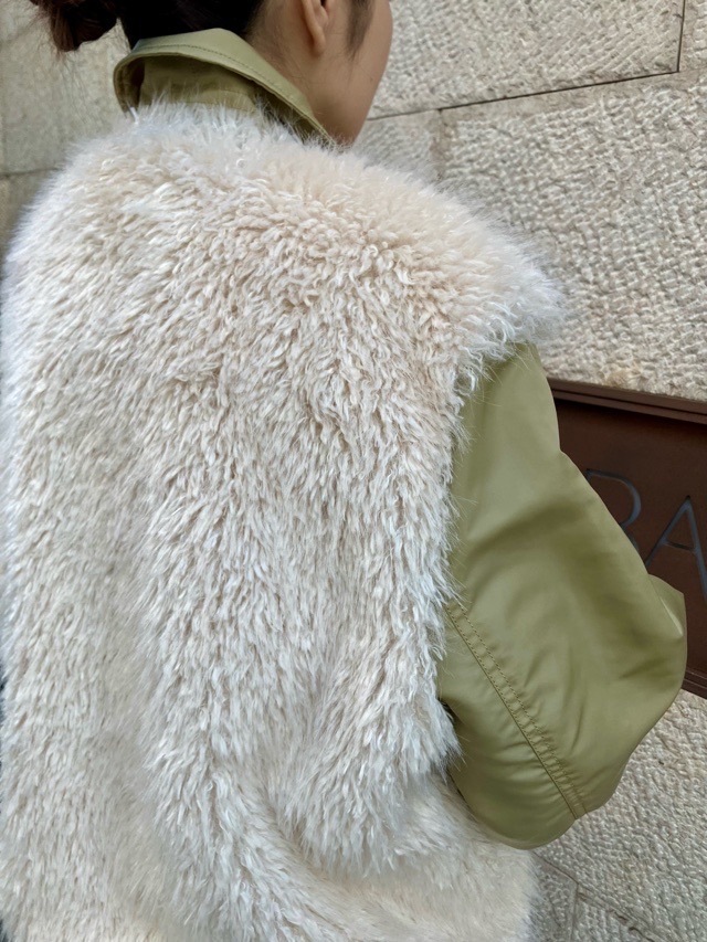 near.nippon ニア―ニッポン 830-2526 ファ- ナイロン ブルゾン ホワイト×ベージュ / ブラック×ブラック