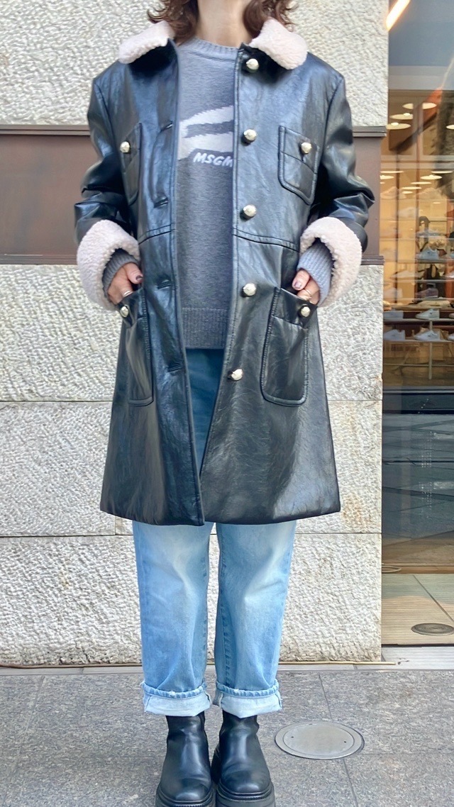 N°21 ヌメロヴェントゥーノ ボアカラー エコレザー コート 25I-NZ11