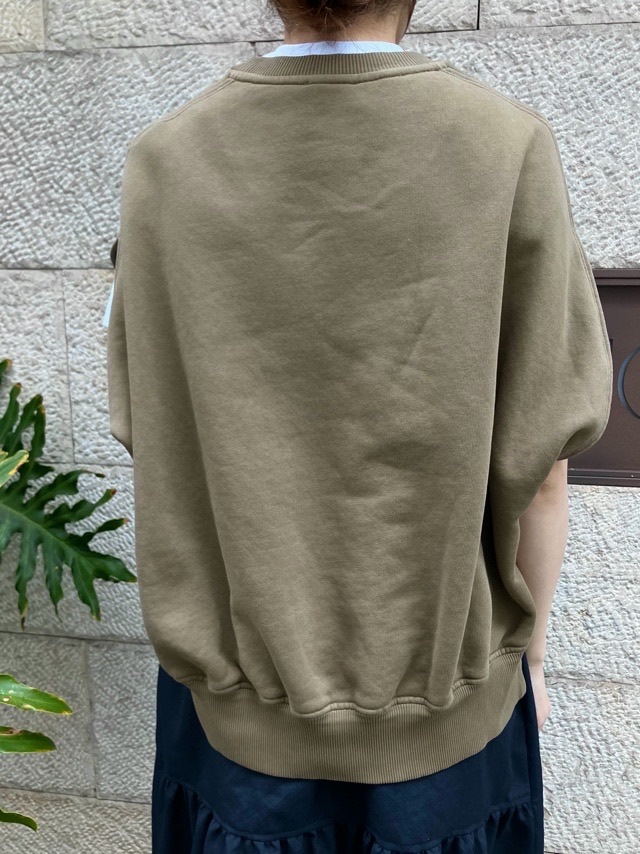 N°21　ヌメロヴェントゥーノ    ドルマンスリーブ プルオーバー    26SW-E051-4101　 KHAKI (1165) / ORANGE (3430) / BLACK (9000)