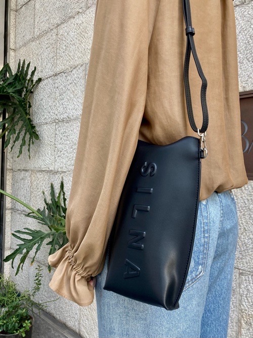 SILNA MINACOLO マルチケース サコシュ BLACK/SILVER/GOLD/PINK SZ1501 - MULTI CASE シルナ ミナコロ