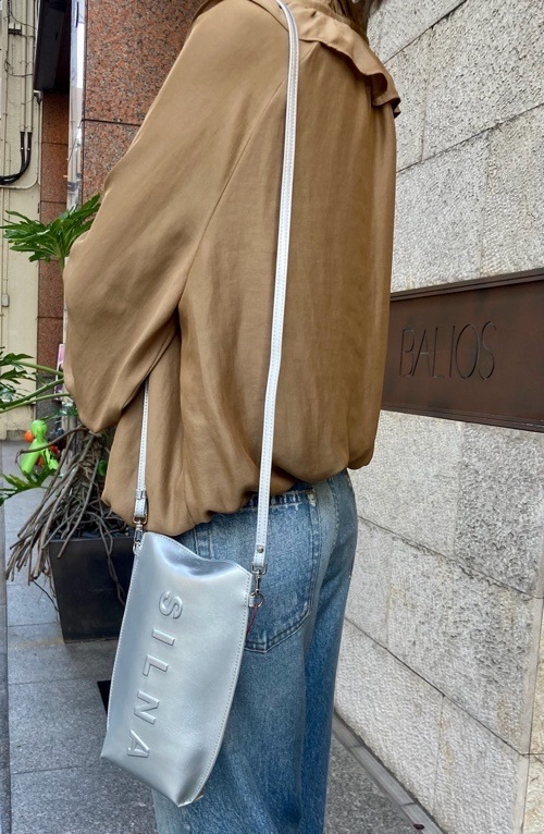 SILNA MINACOLO マルチケース サコシュ BLACK/SILVER/GOLD/PINK SZ1501 - MULTI CASE シルナ ミナコロ