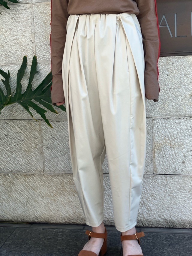 MARECHAL TERRE 　ギャザータックパンツ　ZMT254PT341  CHARCOAL GRAY(017) / BLACK(009)/NAVY(028)/LIGHT BEIGE（031） 　マルシャルテル