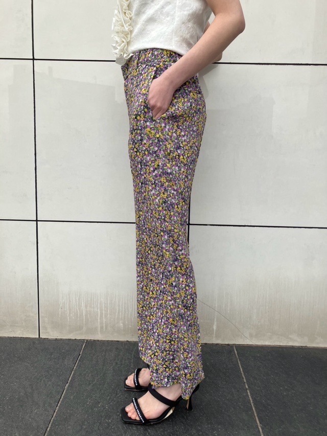 N°21　ヌメロヴェントゥーノ 25S-B052-5224 小花プリント レーヨン ウエストゴム パンツ  パープル 