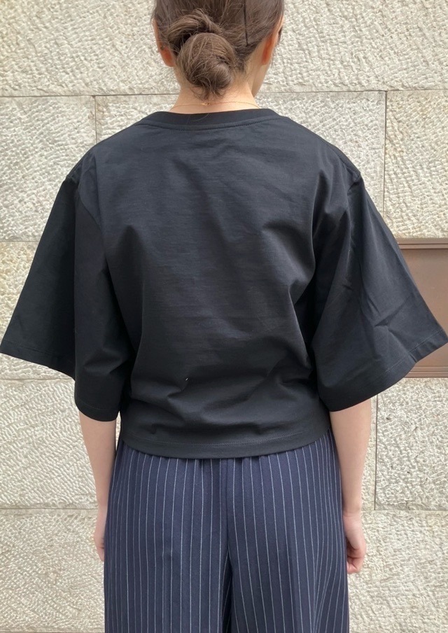 N°21　ヌメロヴェントゥーノ  25S-F101-6328  5分袖 ショート丈 ロゴＴシャツ  PINK / GRAY / BLACK / WHITE  