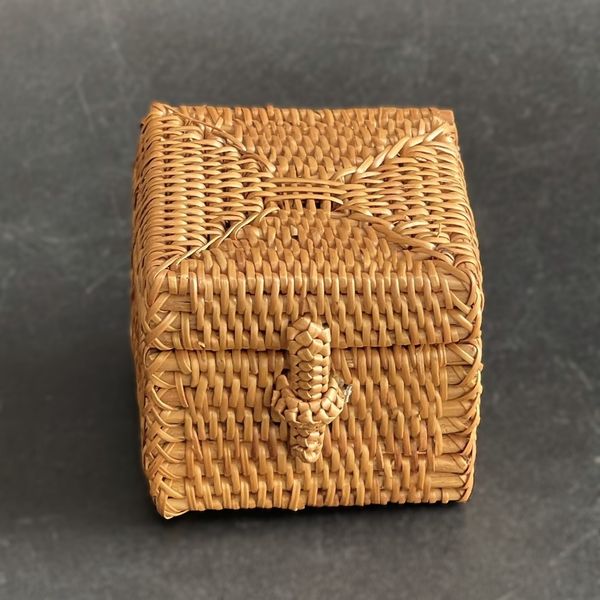 �������եȥܥå��������Ĥ��ܥå��������Ĥ��ơ����Ĥ���������������ʪ����