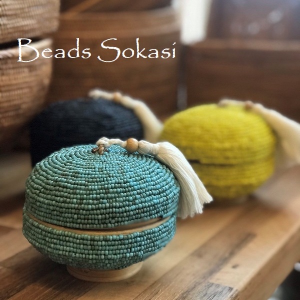 アジアン雑貨 小物入れ 蓋つき小物入れ 小さなソカシ ビーズの小物入れ 小物入れ アジアンライフスタイルチャナン 公式通販