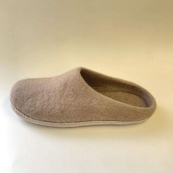 եȥåѡեȥ롼ॷ塼դȤʥͥѡ륦Υեȥåѡڥɥ֥饦