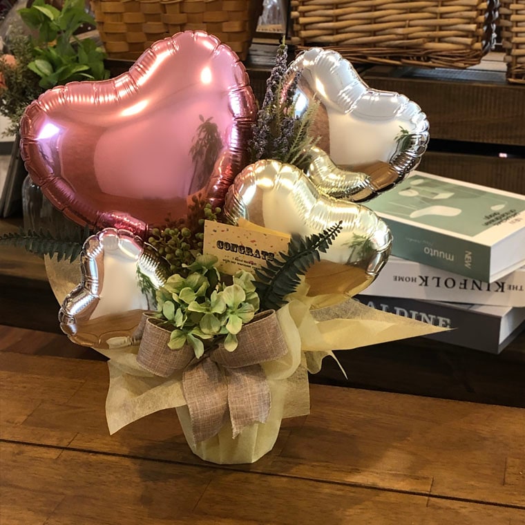 誕生日・開店祝い・結婚祝いなどに ナチュラルな雰囲気がおしゃれな