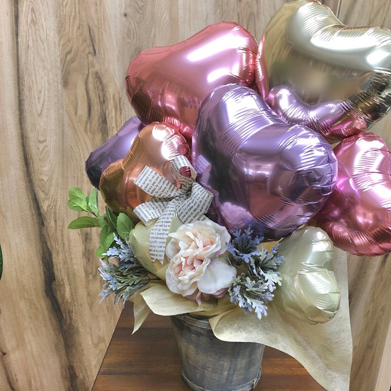 ��Ź����ǯ�ˤ��ʤɤˡ������꡼��䤪�֤�Ȥä��ʥ����������夤��ʷ�ϵ����֤����Х롼�󥮥ե�