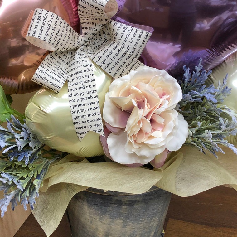 ��Ź����ǯ�ˤ��ʤɤˡ������꡼��䤪�֤�Ȥä��ʥ����������夤��ʷ�ϵ����֤����Х롼�󥮥ե�