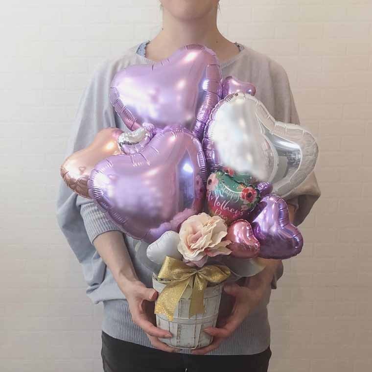 ������Υץ쥼��Ȥˡ���HappyMothersDay�Х롼����������������֤����Х롼�󥮥ե�