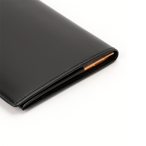 さと　 さとり 二つ折り財布 松阪レザー 硯（ブラック） | 革小物 | バンビ