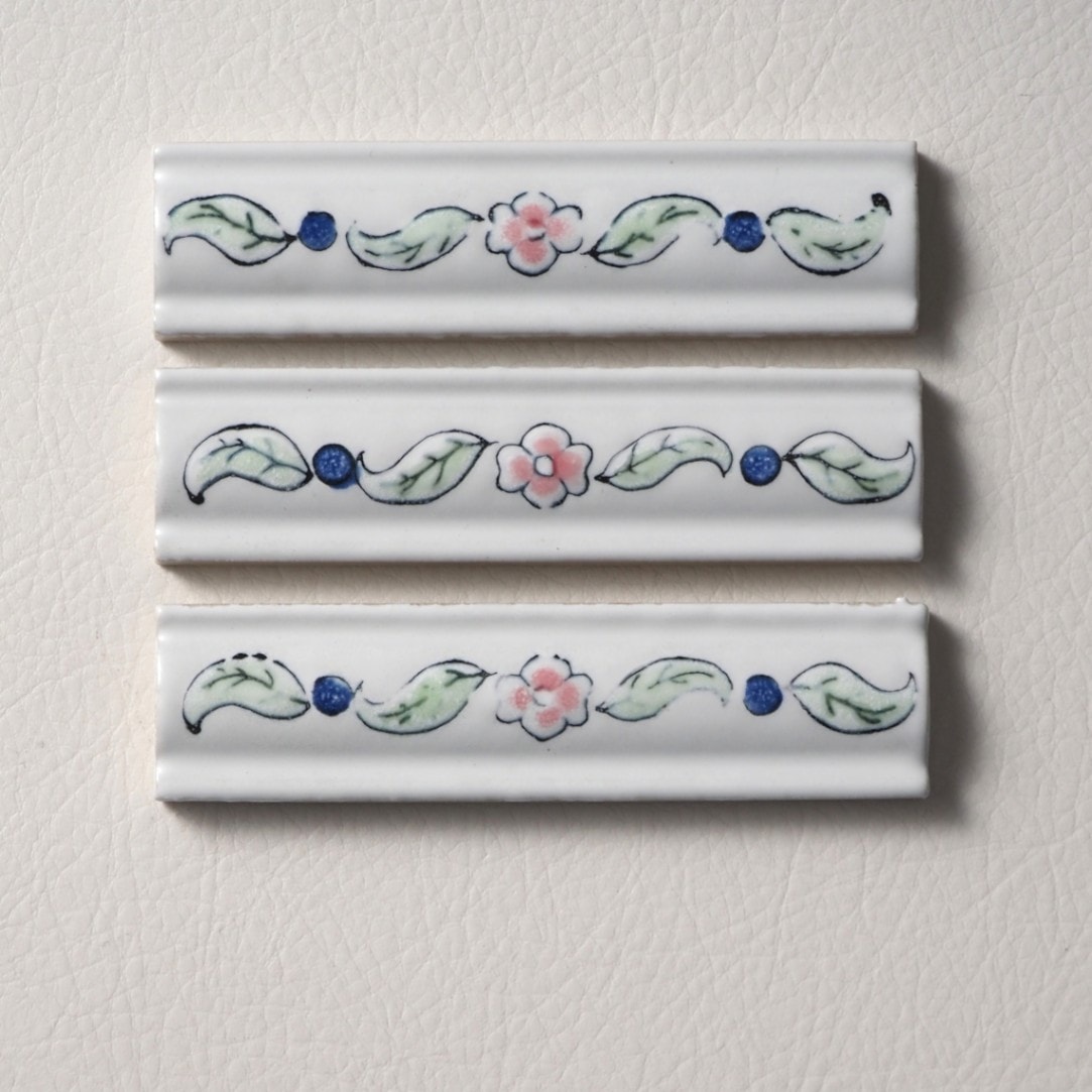 タイル お花柄 100x25mm ＜白ボーダー花小＞3本セット