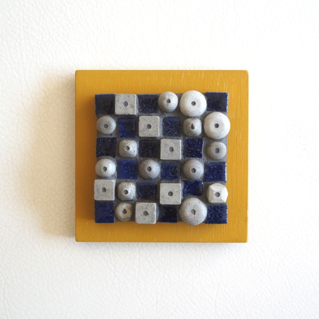 【オグリサカン分室】セメントモザイク・芥子